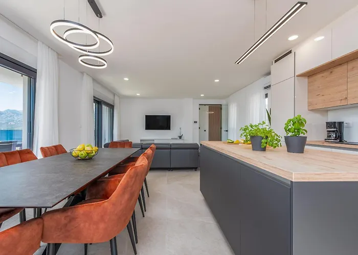 Malusy Zadarvillas * Rovanjska