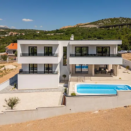 Malusy Zadarvillas
