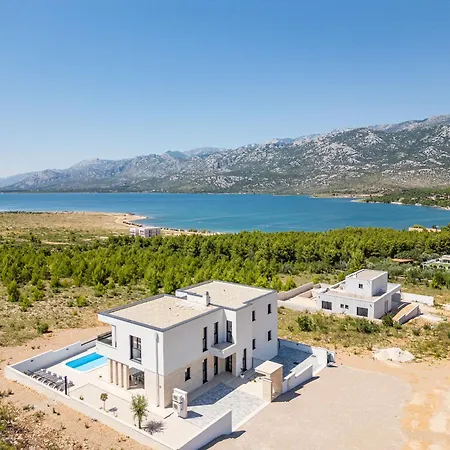 Malusy Zadarvillas Rovanjska