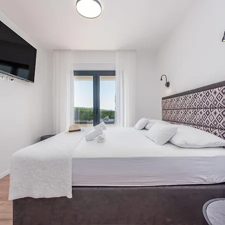 Malusy Zadarvillas 别墅