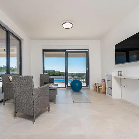 Malusy Zadarvillas 别墅