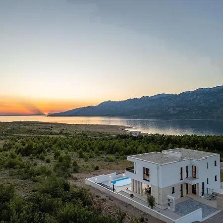 Malusy Zadarvillas * Rovanjska