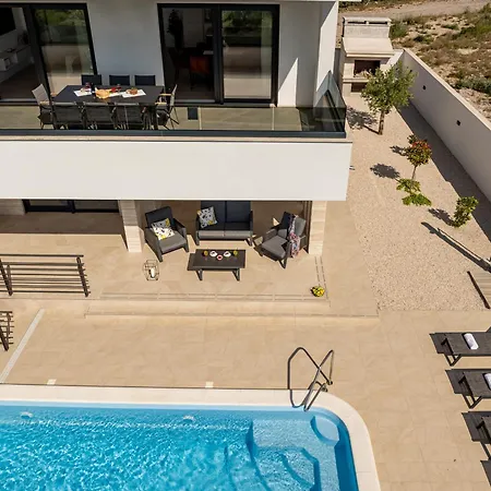 Vila Malusy Zadarvillas Rovanjska