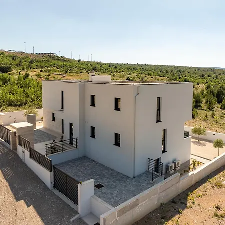 Vila Malusy Zadarvillas Rovanjska