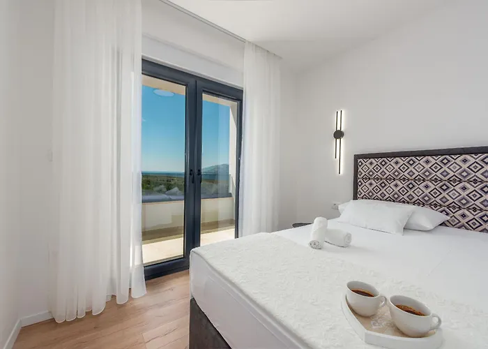 וילה Malusy Zadarvillas