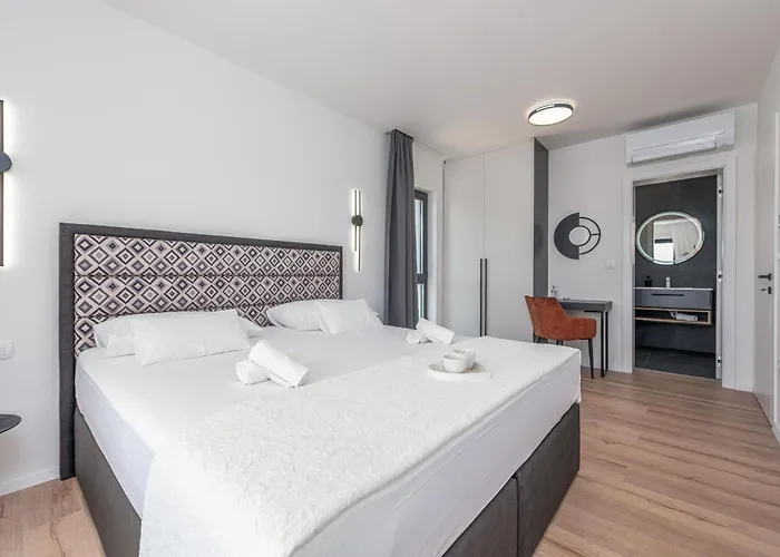 Malusy Zadarvillas *